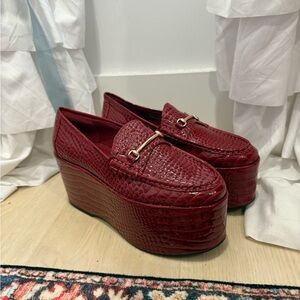 Steve Madden Burgundy Platform Loafers
